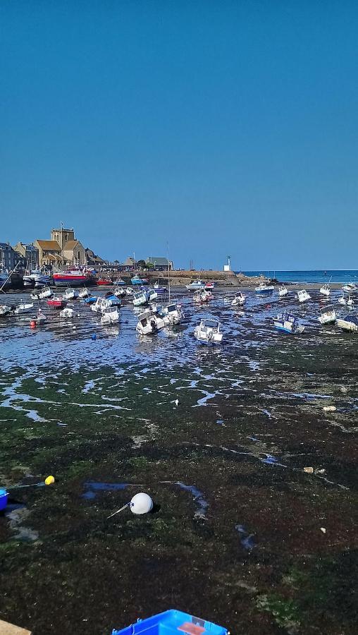 Entre Terre Et Mer Montfarville Exterior photo