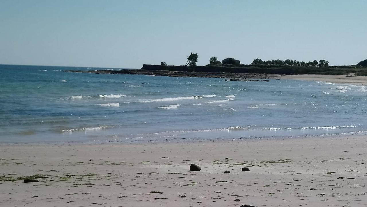 Entre Terre Et Mer Montfarville Exterior photo